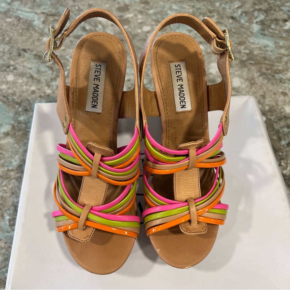 Steve Madden Tampaa Bright Neon Wedges 8